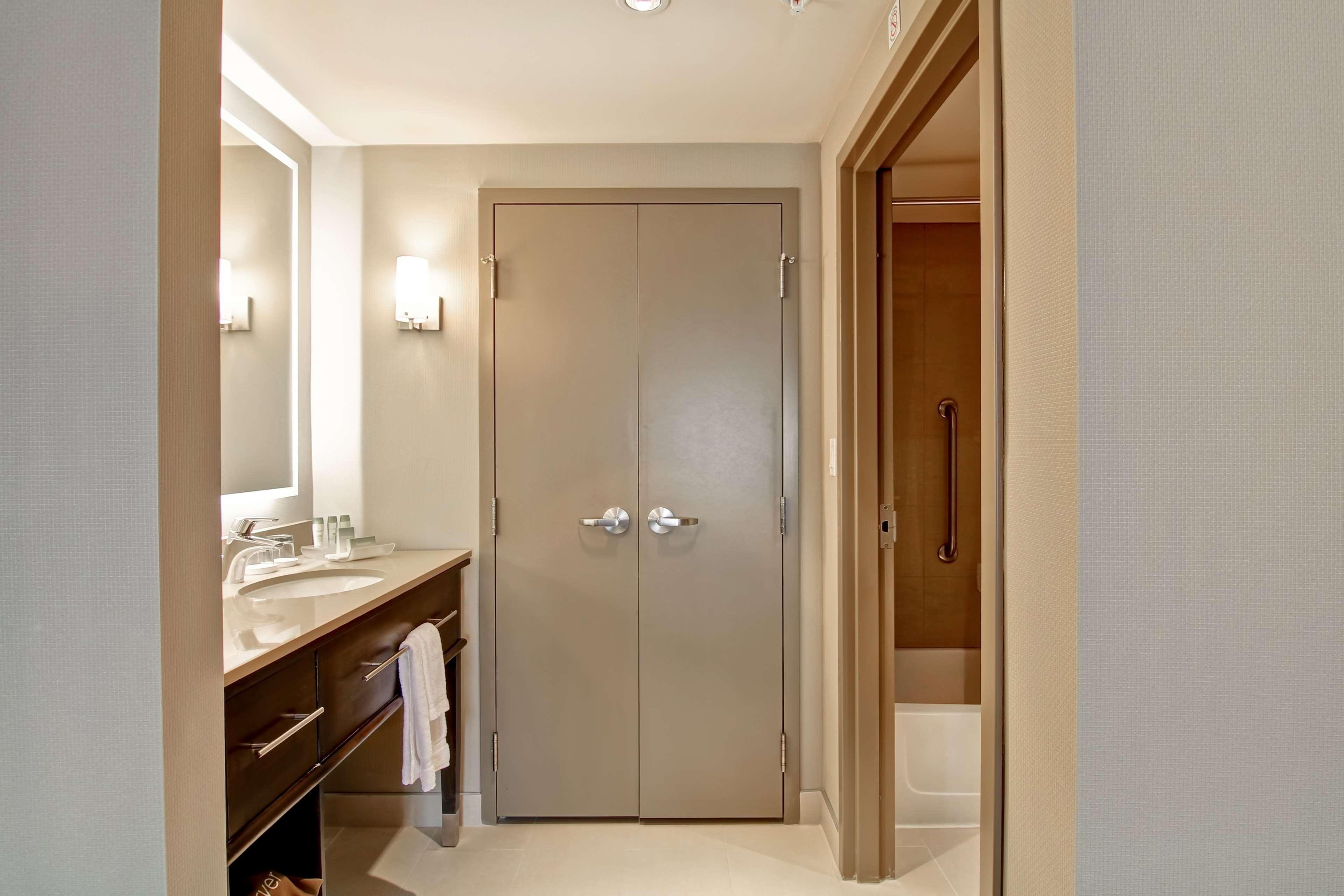 Homewood Suites By Hilton Toronto-Ajax Esterno foto